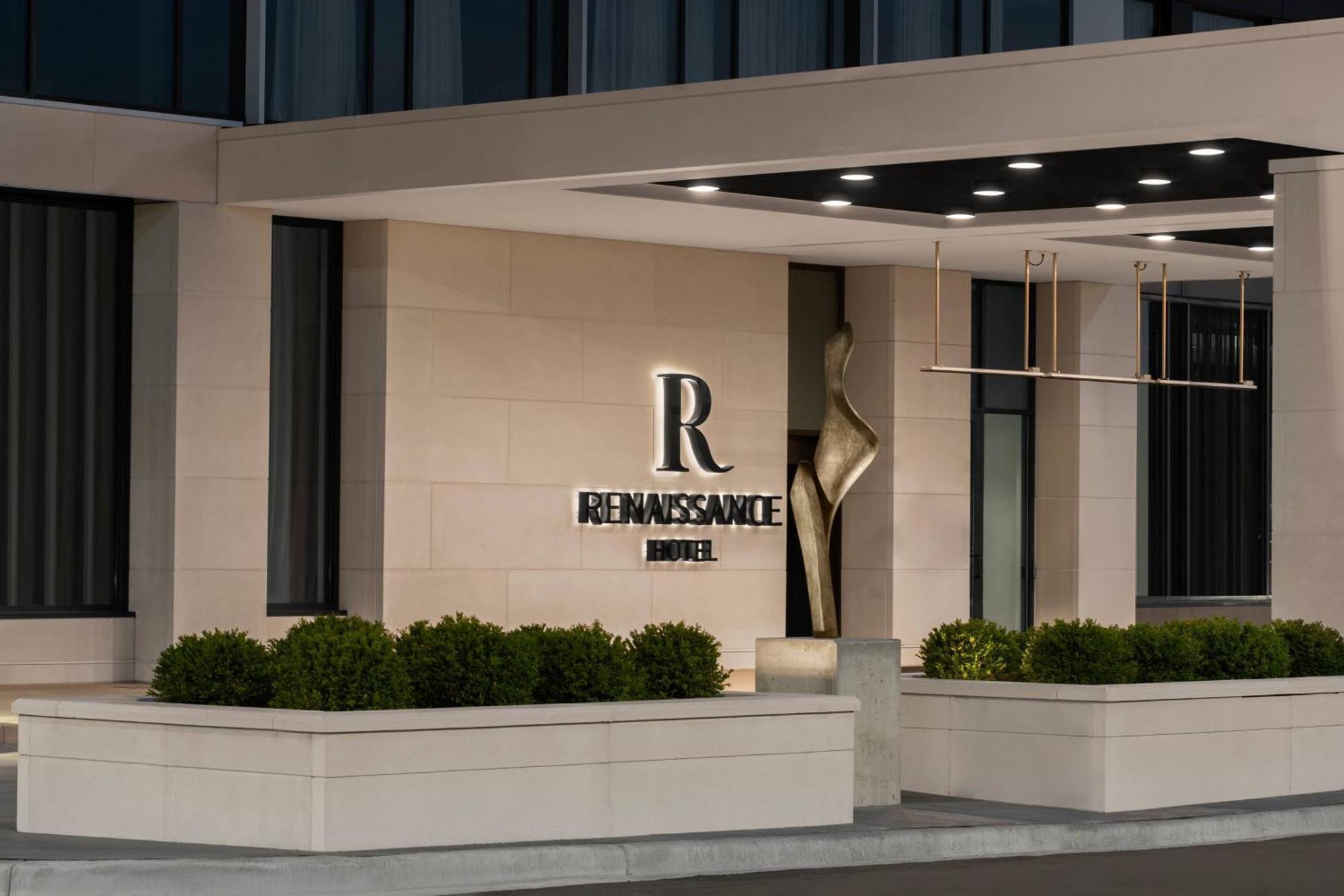 Renaissance Milwaukee West Hotel Wauwatosa Exterior photo